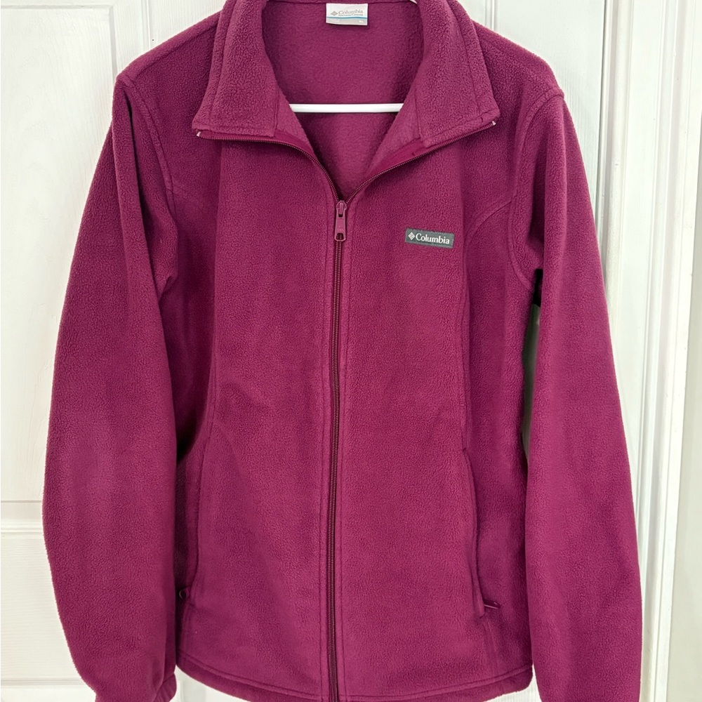 Columbia Fleece Jacket in Rich Magenta
